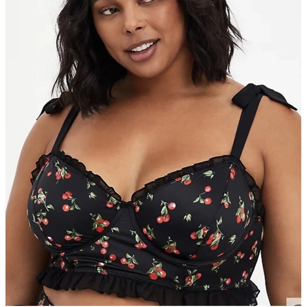 Torrid Curve Bustier Bra Top 1X Cherry Print Ruffled Tie Shoulder Black